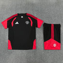 Manchester United 26/27 Training Set Shirt & Shorts Black