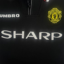 Manchester United Away 1998/99 Kids' Kit Shirt & Shorts Black Retro