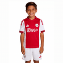 Conjunto infantil niño Ajax Ámsterdam primera equipación camiseta roja y pantalón blanco temporada 2025 2026 calidad 1.1 oficial, Ajax infantil 2025, Conjunto niño Ajax local, Equipación infantil Ajax 25/26, Ropa fútbol niños Ajax, Calidad 1.1 infantil, Tienda Hincha Futbolero, Kit fútbol niños rojo y blanco, Regalo fútbol infantil Ajax, Jersey Ajax kids 2026, Fútbol holandés niños.