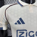 Camiseta oficial AFC Ajax terceira equipación 2025 2026 versión jugador para hombre de Tienda Hincha Futbolero, Camiseta Ajax versión jugador, Ajax 2025/26, Tercera equipación Ajax, Ropa oficial Ajax, Ajax Player Version, Comprar camiseta Ajax profesional, Johan Cruyff Arena, Ajax 2026, Camiseta técnica fútbol.