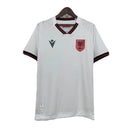 Camiseta hombre Selección Albania temporada 2025 2026 segunda equipación visitante escudo águila tejido técnico calidad 1.1, Albania 2025, Camiseta Albania visitante, Albania Away 25/26, Camiseta blanca Albania, Camiseta barata Albania, Calidad 1.1 Albania, Eurocopa 2026, Tienda Hincha Futbolero, Kuqezinjtë, Bloke Core Albania.