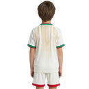 Conjunto infantil fútbol Argelia temporada 2026 2027 oficial primera equipación camiseta blanca y pantalón verde técnica transpirable kids.