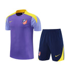 Conjunto hombre entrenamiento Atlético de Madrid temporada 2025 2026 camiseta púrpura y pantalón corto azul marino tejido técnico calidad 1.1 oficial, Atlético de Madrid 2025, Conjunto entrenamiento Atleti, Atleti Training Kit 25/26, Ropa Atleti púrpura, Camiseta barata Atleti, Calidad 1.1 Atlético, Entrenamiento La Liga, Tienda Hincha Futbolero, Colchoneros, Bloke Core Training.