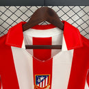 Camiseta hombre retro Atlético de Madrid primera equipación temporada 2003 2004 rojiblanca calidad 1.1 oficial, Atlético de Madrid Retro, Camiseta Atleti 03/04, Camiseta clásica Atlético Madrid, Ropa retro fútbol España, Calidad 1.1 Colchonero, Tienda Hincha Futbolero, Vicente Calderón, Fernando Torres Retro, Bloke Core Atleti, Camisetas antiguas 2026.