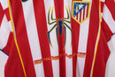 Camiseta oficial del Atlético de Madrid primera equipación temporada 2004 2005 edición especial Spider-Man retro para hombre de Tienda Hincha Futbolero, Camiseta Atlético de Madrid retro, Atlético Spider-Man, Atleti 04/05, Ropa Atlético de Madrid vintage, Comprar camiseta Spider-Man Atleti, Colchoneros, Camisetas fútbol retro, Retro Atlético de Madrid 2005, Vicente Calderón, Colección Atlético Madrid.