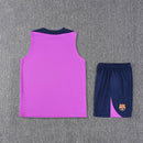 Barcelona 2026, Conjunto entrenamiento Barça, Camiseta sin mangas Barça, Short azul marino Barça, Ropa oficial FC Barcelona, Jersey Barça 25/26 púrpura, Regalo fútbol hombre Barça, Kit entrenamiento culé, Bloke Core fitness, Comprar conjunto barato, Tienda Hincha Futbolero.