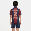 Conjunto infantil niño FC Barcelona edición especial Travis Scott camiseta y pantalón corto temporada 2025 2026 calidad 1.1 oficial,Barcelona Travis Scott infantil, Conjunto niño Barça Travis Scott, Equipación especial Barcelona 25/26, Ropa fútbol niños exclusiva, Calidad 1.1 infantil, Tienda Hincha Futbolero, Kit fútbol niños Cactus Jack, Regalo fútbol infantil Barça, Jersey Barcelona kids 2026 especial, Streetwear fútbol niños.