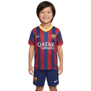 Conjunto infantil retro FC Barcelona 2013 2014 primera equipación azulgrana calidad 1.1 premium época Messi y debut de Neymar oficial, Barcelona infantil retro, Conjunto niño Barça 2014 azulgrana, Ropa FC Barcelona niños retro, Equipación Barça junior 13/14, Calidad 1.1 infantil, Tienda Hincha Futbolero, Regalo niño Barcelona fútbol, Camiseta azul y roja Barça niño retro, Barça Kids Retro 2013.