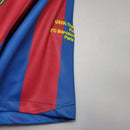 Camiseta oficial del FC Barcelona primera equipación temporada 2006 UEFA Champions League retro para hombre de Tienda Hincha Futbolero, Camiseta Barcelona retro, Barça 2006, Champions League 2006, Ropa Barcelona vintage, Comprar camiseta Barcelona antigua, Ronaldinho, Culés, Blaugrana, Camisetas fútbol retro, Historia Barça, Colección Barça, Barcelona París final.