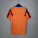 Camiseta oficial del FC Barcelona segunda equipación temporada 1989 1992 color naranja retro para hombre de Tienda Hincha Futbolero, Camiseta Barcelona retro, Barça 89/92, Ropa Barcelona vintage, Comprar camiseta Barcelona naranja, Dream Team Cruyff, Culés, Camisetas fútbol retro, Retro Barcelona 1992, Wembley 92, Colección Barça.
