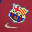 Camiseta oficial del FC Barcelona primera equipación centenario temporada 1998 1999 retro para hombre de Tienda Hincha Futbolero, Camiseta Barcelona retro, Barça 98/99, Camiseta Centenario Barça, Ropa Barcelona vintage, Comprar camiseta Barcelona antigua, Rivaldo, Culés, Blaugrana, Camisetas fútbol retro, Retro Barcelona 1999, Colección Barça, Fútbol YEARS 90.