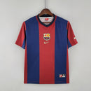 Camiseta oficial del FC Barcelona primera equipación centenario temporada 1998 1999 retro para hombre de Tienda Hincha Futbolero, Camiseta Barcelona retro, Barça 98/99, Camiseta Centenario Barça, Ropa Barcelona vintage, Comprar camiseta Barcelona antigua, Rivaldo, Culés, Blaugrana, Camisetas fútbol retro, Retro Barcelona 1999, Colección Barça, Fútbol YEARS 90.