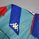 Camiseta oficial del FC Barcelona segunda equipación temporada 1992 1993 retro para hombre de Tienda Hincha Futbolero, Camiseta Barcelona retro, Barça 92/93, Ropa Barcelona vintage, Comprar camiseta Barcelona antigua, Dream Team Cruyff, Culés, Camisetas fútbol retro, Retro Barcelona 1993, Colección Barça, Blaugrana.
