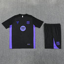 Conjunto entrenamiento hombre Barcelona x Kobe Bryant temporada 2025 2026 oficial negro edición especial camiseta y pantalón técnica transpirable mamba pro.