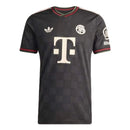 Bayern Munich 2025, Camiseta Bayern negra, Bayern 25/26 Third, Ropa Bayern oficial, Camiseta fútbol Alemania, Calidad 1.1 Bayern, Nueva colección 2025, Regalo fútbol hombre, Tienda Hincha Futbolero, Bundesliga.