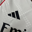 Camiseta hombre SL Benfica temporada 2025 2026 segunda equipación escudo bordado calidad 1.1 oficial, Benfica 2025, Camiseta Benfica hombre, Benfica II 2026, Camiseta segunda equipación Benfica, Camiseta barata Benfica, Calidad 1.1 Benfica, Liga Portugal 2026, Tienda Hincha Futbolero, Águias de Lisboa.