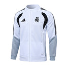 Nuevo Chándal oficial Real Madrid 26/27 – Chaqueta blanca y pantalón negro oficial, Real Madrid, Madridista, 26/27, Chándal, Conjunto de entrenamiento, Blanco, Negro, Ropa deportiva, Fútbol, Tienda Hincha Futbolero, Exclusivo, Valdebebas