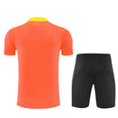 Brasil 2026, Conjunto entrenamiento Brasil naranja, Ropa oficial Brasil 25/26, Camiseta entrenamiento Brasil naranja, Kit de fútbol hombre naranja negro, Regalo fútbol hombre Brasil, Ropa CBF entrenamiento, Pantalón corto Brasil negro, Comprar conjunto entrenamiento barato, Tienda Hincha Futbolero.