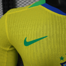 Camiseta hombre Brasil temporada 2025 2026 equipación local color amarillo manga larga versión jugador auténtica calidad 1.1 oficial, Brasil 2025, Camiseta Brasil manga larga, Brasil 25/26 jugador, Camiseta auténtica Brasil, Ropa barata Brasil, Calidad 1.1 Brasil, Selección brasileña 2026, Tienda Hincha Futbolero, Canarinha, Bloke Core Brasil.