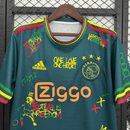 Camiseta hombre Ajax Bob Marley edición especial verde temporada 2025 2026 calidad 1.1 oficial, Ajax Bob Marley verde, Camiseta Ajax 2025, Camiseta Ajax Three Little Birds verde, Camiseta especial Ajax hombre, Calidad 1.1 Ajax, Tienda Hincha Futbolero, Eredivisie 2026, Bloke Core Ajax, Regalo hombre Bob Marley, Jersey Ajax Marley green.