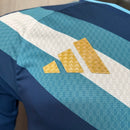 Camiseta hombre entrenamiento Selección Argentina temporada 2026 2027 color azul oficial versión jugador 3 estrellas fútbol técnica transpirable mundial.