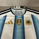 Camiseta hombre selección Argentina versión jugador primera equipación 2025 2026 oficial 1.1 premium auténtica celeste y blanca, Messi 10, Argentina 2026, Camiseta Argentina versión jugador, Camiseta Argentina authentic, Camiseta Messi 2026, Equipación Argentina barata, Calidad 1.1 Albiceleste, Tienda Hincha Futbolero, Copa del Mundo 2026, Bloke Core 2026, Camiseta 3 estrellas jugador, Jersey Argentina 25/26