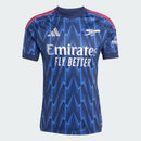 Arsenal 2025, Camiseta Arsenal azul, Arsenal 25/26 Away, Ropa Arsenal oficial, Camiseta fútbol Premier League, Calidad 1.1 Arsenal, Nueva colección 2025, Regalo fútbol hombre, Tienda Hincha Futbolero, Gunners.