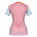 Camiseta del FC Barcelona 2025 2026 edición especial rosa para mujer corte femenino jersey oficial alternativo del Barça Femení Tienda Hincha Futbolero, Camiseta Barcelona rosa 2025, Jersey FC Barcelona femenino edición especial, Camiseta Barcelona rosa mujer 2026, Camiseta del Barça original rosa mujer, Comprar equipación femenina Barcelona rosa, Calidad premium Barcelona mujer, Camiseta fútbol Barça femenino, Ropa urbana blockecore mujer, Jersey rosa de colección culé.