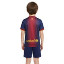 Conjunto infantil retro FC Barcelona 2012 2013 primera equipación azul marino degradado rojo calidad 1.1 oficial, Barcelona infantil retro, Conjunto niño Barça 2013 azul marino, Ropa FC Barcelona niños retro, Equipación Barça junior 12/13, Calidad 1.1 infantil, Tienda Hincha Futbolero, Regalo niño Barcelona fútbol, Camiseta degradada Barça niño retro, Barça Kids Retro 2012.