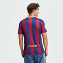 Barcelona 2013 retro, Camiseta Barça vintage, Jersey Barcelona 13/14, Camiseta Messi Barcelona 2013, Barça home shirt retro, Ropa fútbol vintage, Camiseta retro barata, Calidad 1.1 retro, Regalo fútbol hombre, Tienda Hincha Futbolero.