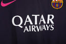 Camiseta oficial FC Barcelona segunda equipación temporada 2016 2017 retro color morado para hombre de Tienda Hincha Futbolero, Camiseta FC Barcelona retro, Barça 16/17, Ropa Barcelona vintage, Comprar camiseta Barcelona morada, Culés, Camp Nou, Fútbol español, Camisetas fútbol retro, Retro Barcelona 2017, Historia Barcelona, Colección Barça, Segunda equipación Barcelona, Liga Española