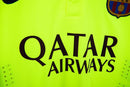 Camiseta oficial FC Barcelona tercera equipación temporada 2014 2015 retro color verde fluorescente para hombre de Tienda Hincha Futbolero, Camiseta FC Barcelona retro, Barça 14/15, Ropa Barcelona vintage, Comprar camiseta Barcelona verde, Culés, Camp Nou, Fútbol español, Camisetas fútbol retro, Retro Barcelona 2015, Historia Barcelona, Colección Barça, Triplete Barça, Liga Española