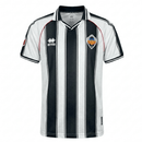 Camiseta del CD Castellón 2025 2026 primera equipación albinegra para hombre de franjas verticales oficiales jersey orellut Tienda Hincha Futbolero, Camiseta CD Castellón 2025, Jersey Castellón primera equipación, Camiseta albinegra del Castellón 2026, Camiseta del Castellón original hombre, Comprar equipación oficial Castellón, Calidad premium CD Castellón, Camiseta fútbol Castalia, Ropa urbana blockecore, Jersey de colección orellut.