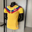 Camiseta hombre entrenamiento Selección Colombia temporada 2026 2027 oficial versión jugador fútbol técnica transpirable mundial tricolor.