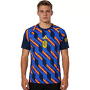 Camiseta hombre entrenamiento España temporada 2026 2027 oficial pre-partido roja técnica transpirable RFEF mundial estilo la roja.