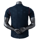 Camiseta Estados Unidos segunda equipación 2026 2027 hombre azul versión jugador auténtica calidad 1.1 oficial Tienda Hincha Futbolero USA Player Jersey, Camiseta Estados Unidos 2026, USA Player Version, Camiseta azul USA, Equipación USMNT jugador, Comprar jersey USA 2026, Calidad 1.1 premium, US Soccer oficial, Jersey mundial 2026 auténtico, Ropa de fútbol Estados Unidos Slim Fit.