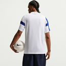 Camiseta de la selección de Finlandia primera equipación temporada 2026 2027 para hombre color blanco de Tienda Hincha Futbolero, Camiseta Finlandia fútbol, Primera equipación Finlandia 2026, Camiseta de Finlandia hombre 2027, Ropa oficial de Finlandia original, Comprar jersey blanco de Finlandia, Calidad premium Finlandia hombre, Ropa de fútbol premium blanca, Jersey oficial Finlandia UEFA, Camiseta blanca Finlandia blockecore.