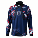 Camiseta portero Inglaterra 2026 2027 hombre manga larga arquero selección inglesa calidad 1.1 oficial Tienda Hincha Futbolero England Goalkeeper Jersey, Camiseta portero Inglaterra 2026, Jersey arquero Inglaterra, Camiseta England Goalkeeper, Ropa Inglaterra 26/27 manga larga, Comprar camiseta portero Inglaterra, Calidad 1.1 premium, Tres Leones Inglaterra, Fútbol inglés 2026, Equipación guardameta Inglaterra.