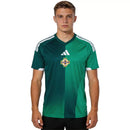Camiseta hombre Selección Irlanda temporada 2026 2027 oficial primera equipación verde fútbol técnica transpirable FAI estilo celta mundial.