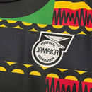 Camiseta hombre selección Jamaica entrenamiento negra colores reggae temporada 2026 2027 calidad 1.1 premium Tienda Hincha Futbolero. Jamaica 2026, Entrenamiento Jamaica negra, Camiseta Jamaica reggae, Ropa Jamaica fútbol, Camiseta Reggae Boyz, Calidad 1.1 Jamaica, Mundial 2026 Jamaica, Tienda Hincha Futbolero, Jamaica Training Jersey 26/27.