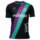 Camiseta del Málaga CF 2025 2026 segunda equipación negra de hombre de colección oficial jersey boquerón visitante Tienda Hincha Futbolero, Camiseta Málaga CF 2025, Jersey Málaga segunda equipación, Camiseta negra del Málaga 2026, Camiseta del Málaga original hombre, Comprar equipación oficial Málaga, Calidad premium Málaga CF, Camiseta fútbol La Rosaleda, Ropa urbana blockecore, Jersey de colección malaguista.