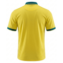 Camiseta tipo polo de la selección de Brasil 2026 2027 primera equipación amarilla para hombre jersey oficial de la canarinha de colección casual premium Tienda Hincha Futbolero, Camiseta Brasil 2026, Polo Selección de Brasil amarillo, Jersey Brasil primera equipación 2027, Camiseta de Brasil original hombre, Comprar polo oficial de Brasil, Calidad premium Brasil amarilla, Camiseta fútbol casual polo, Ropa urbana blockecore, Jersey de colección canarinha.