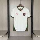 Portugal 2026, Camiseta Portugal blanca, Portugal edición limitada, Ropa Portugal oficial, Camiseta fútbol blanca, Calidad 1.1 Portugal, Nueva colección 2026, Regalo fútbol hombre, Tienda Hincha Futbolero, CR7 Portugal 26/27.