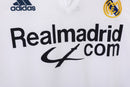Camiseta oficial del Real Madrid primera equipación temporada 2001 2002 blanca retro para hombre de Tienda Hincha Futbolero, Camiseta Real Madrid retro, Real Madrid 01/02, Ropa Real Madrid vintage, Comprar camiseta Real Madrid blanca, La Novena, Zinedine Zidane Madrid, Galácticos, Madridistas, Merengues, Camisetas fútbol retro, Retro Real Madrid 2002, Historia Real Madrid, Colección Madrid.
