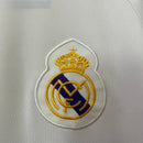 Camiseta hombre Real Madrid temporada 1984 1985 primera equipación blanca cuello polo retro calidad 1.1 premium Quinta del Buitre Tienda Hincha Futbolero. Real Madrid 1984, Real Madrid 1985, Camiseta Madrid blanca, Ropa Real Madrid retro, Camiseta Madrid 80s, Calidad 1.1 Madrid, Butragueño 85, Tienda Hincha Futbolero, Real Madrid Retro Jersey 84/85.