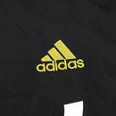 Camiseta hombre Real Madrid temporada 2011 2012 segunda equipación negra manga larga detalles dorados retro calidad 1.1 premium Tienda Hincha Futbolero. Real Madrid 2011, Real Madrid 2012, Camiseta Madrid negra, Ropa Real Madrid retro, Camiseta Madrid manga larga, Calidad 1.1 Madrid, Cristiano Ronaldo 2012, Tienda Hincha Futbolero, Real Madrid Retro Jersey 11/12.