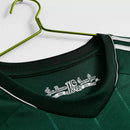 Camiseta retro hombre Real Madrid segunda equipación verde manga larga temporada 2012 2013 calidad 1.1 oficial, Real Madrid 2012, Camiseta Madrid verde, Camiseta retro Madrid, Camiseta Cristiano Ronaldo 2012, Calidad 1.1 Madridista, Tienda Hincha Futbolero, Santiago Bernabéu, Bloke Core retro, Camiseta verde fútbol antigua, Regalo fútbol vintage España, Real Madrid manga larga.