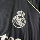 Camiseta oficial del Real Madrid segunda equipación temporada 2025 2026 para hombre de Tienda Hincha Futbolero, Camiseta Real Madrid 2025, Segunda equipación Real Madrid, Camiseta visitante Real Madrid hombre, Ropa oficial Real Madrid, Comprar jersey Real Madrid, Calidad premium Real Madrid, Ropa de fútbol, Jersey oficial Real Madrid LaLiga, Real Madrid 2026 oficial.