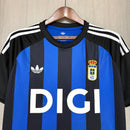 Camiseta Real Oviedo primera equipación 2026 2027 hombre negra y azul calidad 1.1 oficial Tienda Hincha Futbolero Real Oviedo Home Jersey, Camiseta Real Oviedo 2026, Jersey Real Oviedo negro azul, Camiseta Carbayón 2027, Equipación Real Oviedo hombre, Comprar jersey Real Oviedo, Calidad 1.1 premium, Real Oviedo oficial, Ropa de fútbol Asturias, LaLiga jersey.