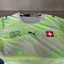 Suiza 2026, Camiseta portero Suiza, Suiza 26/27 arquero, Ropa Suiza oficial, Camiseta fútbol verde, Calidad 1.1 Pro, Nueva colección 2026, Regalo fútbol hombre, Tienda Hincha Futbolero, Goalkeeper jersey.